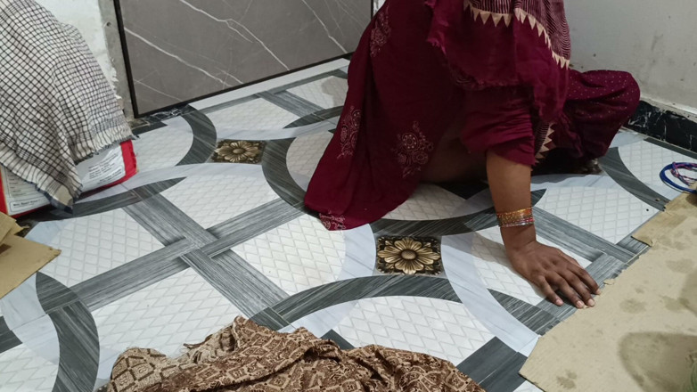 Bhabhi UP: Sora soră vitregă, soacra vitregă, ați crescut foarte mult, e...