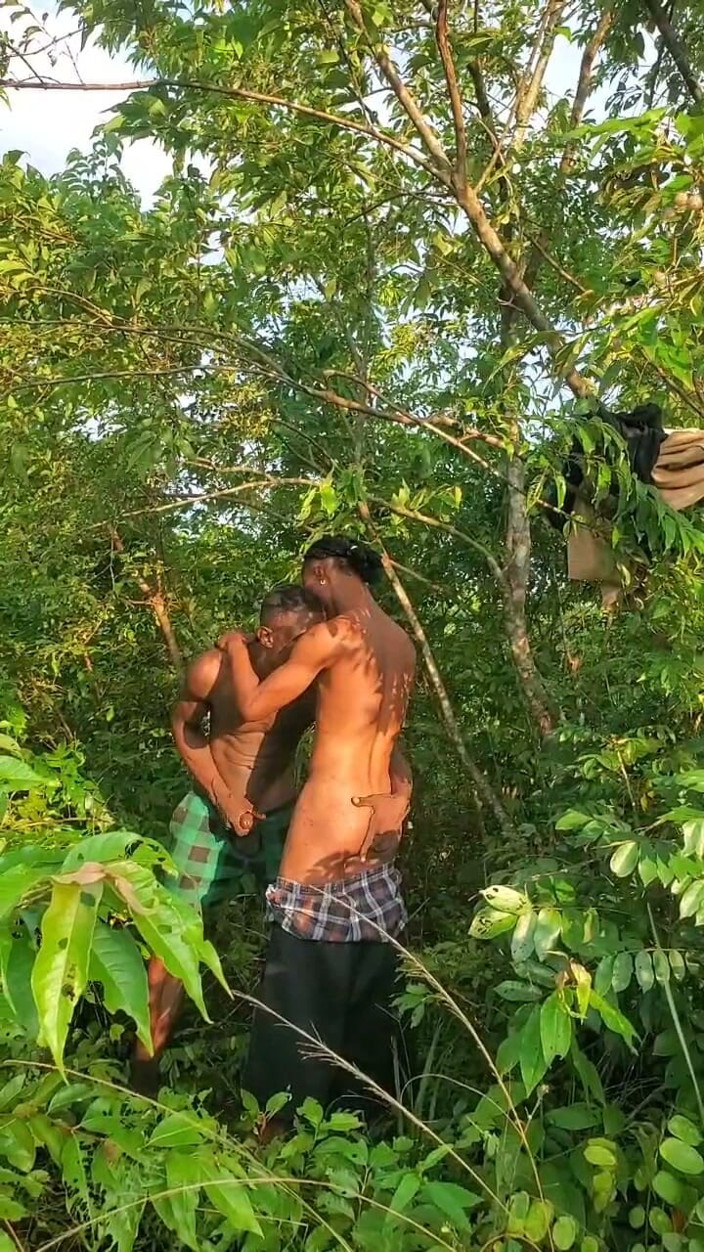 Masknaija: Two Men Fucking Inside Bush