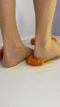 I Crush Tangerines in Nylon Stockings