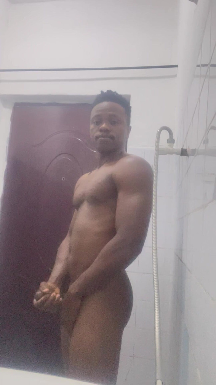 Banging stallion: Tôi thực sự cần một cái âm hộ mông khít khao để đưa...