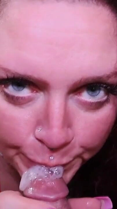 Red bottom productions: Tatuada Rabuda Cadela POV