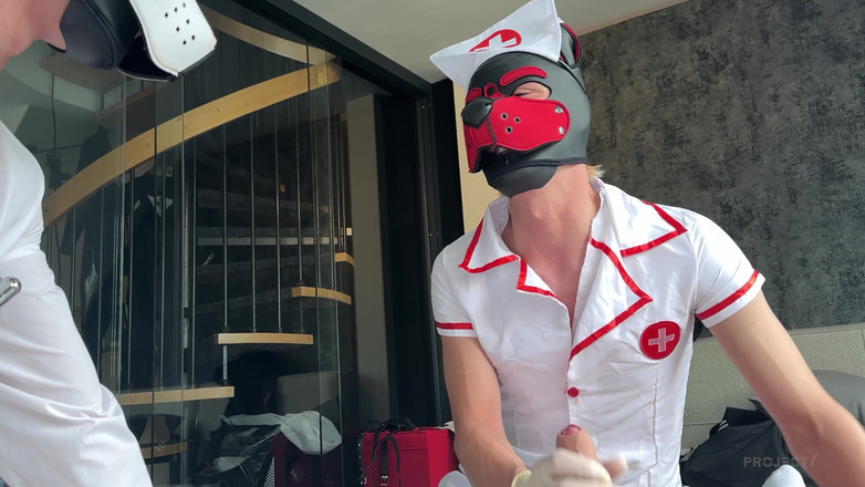 Project Y studios: Dokter sedang menunggu