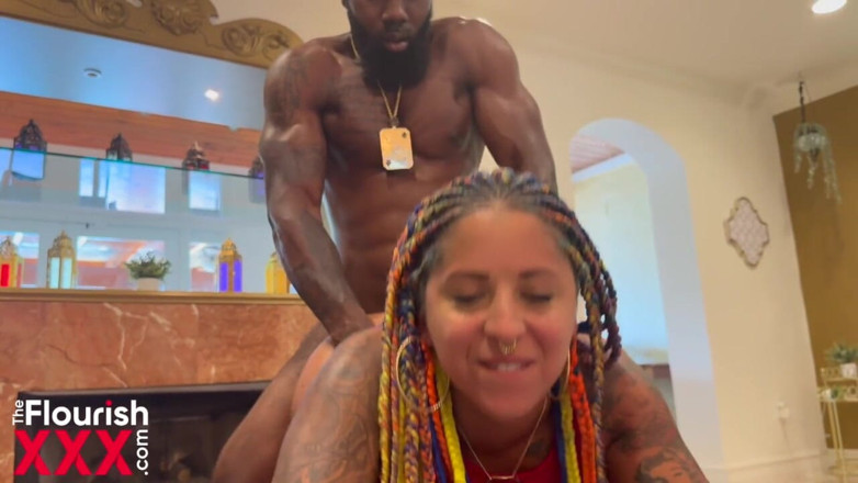 The Flourish XXX: Spanish Barbie Squirts Out Ace Bigs