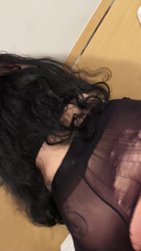 콘돔 없이 흑인 나일론 몸매의 POV 섹스와 풋잡을 하는 독일 주부