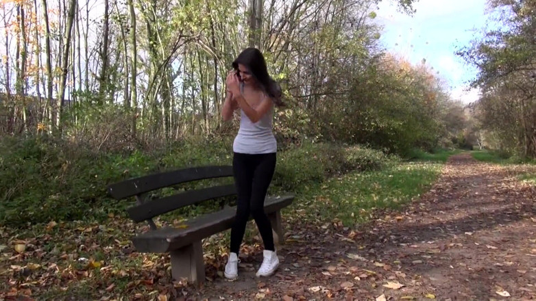 MMV Deutschland Porno: Magrinha morena encontrou seu parceiro perfeito da BBC
