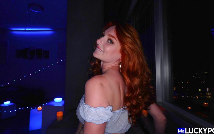Mr.Lucky POV: Горячая ночь с девушкой по соседству Lacy Lennon