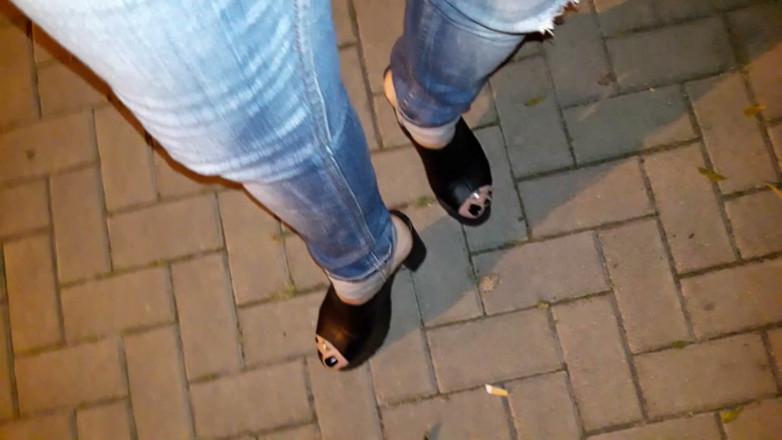 Heelex: Sexy Mules