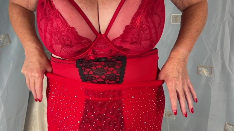 Aunty Sandra vintage girdle queen: 阿姨桑德拉全穿着红色 vgq 75