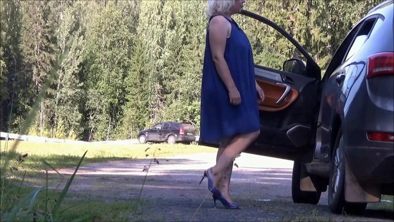 StrongSrg: Ngentot sama teman sesama pelancong di jalan