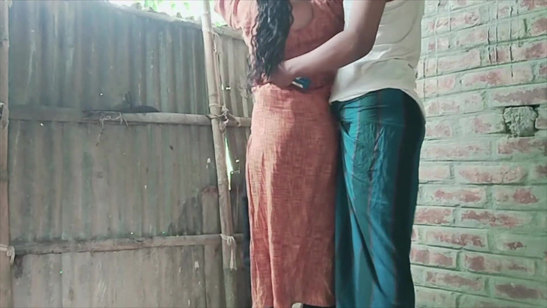 Sonia Khan: Desi Local Village Teen Girl Outdoor XXX Video, Indian Beautiful...