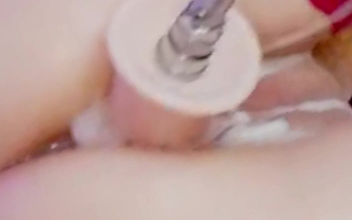 Nicolette69w: बड़े डिल्डो के साथ मलाईदार चूत की चुदाई