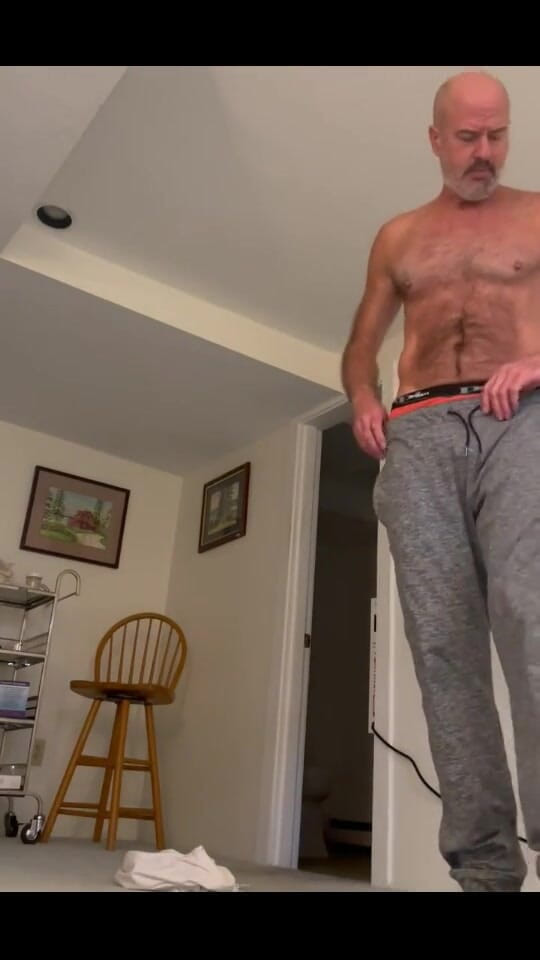 Guy Grey: Solo Man