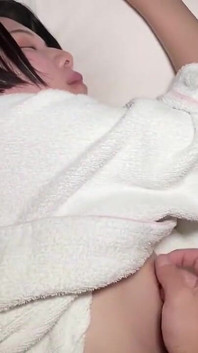 Asian Angel 25987