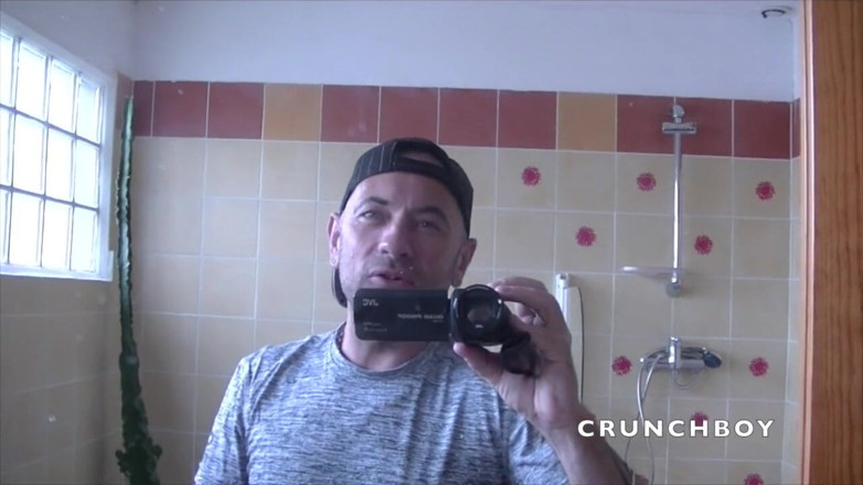 Kinky Bareback Boys: Смішний чувак наповнив кремпаєм повію
