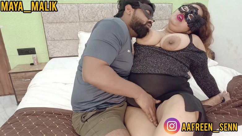 Maya-malik: Poté, co šla nevlastní máma na trh, jsem viděla nevlastní sestru...