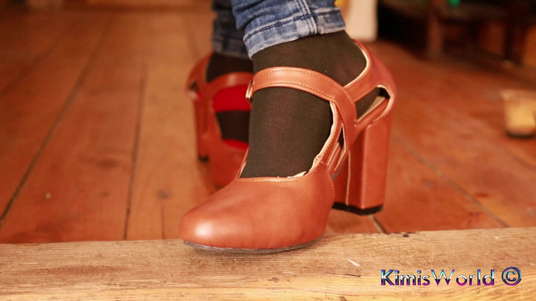 KimisWorld: रंग के साथ आकस्मिक झूलना