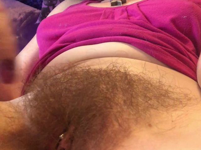 Grab Her by the Pussy Hairs Will Turn Her on and Make Your Fingers Smell Amazing! (Rachel Wrigglers)
