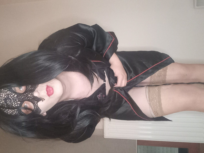 MamaZSekretem: Transmom mostra ao enteado por que dady gosta dela