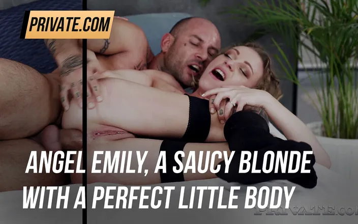 Private.com: Angel Emily, परफेक्ट छोटे शरीर वाली सुनहरे बालों वाली सॉसी