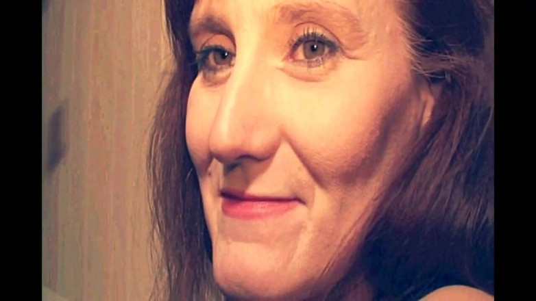 My Dirty Family: Orgasme cu vibrator legat pentru o lesbiană care caută emoții...