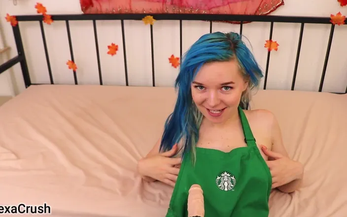 AlexaCrush: La barista ha bisogno di crema - pov sborra in bocca
