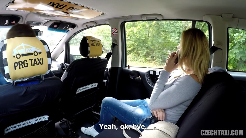 Czech Taxi: Nimfomană matură țâțoasă