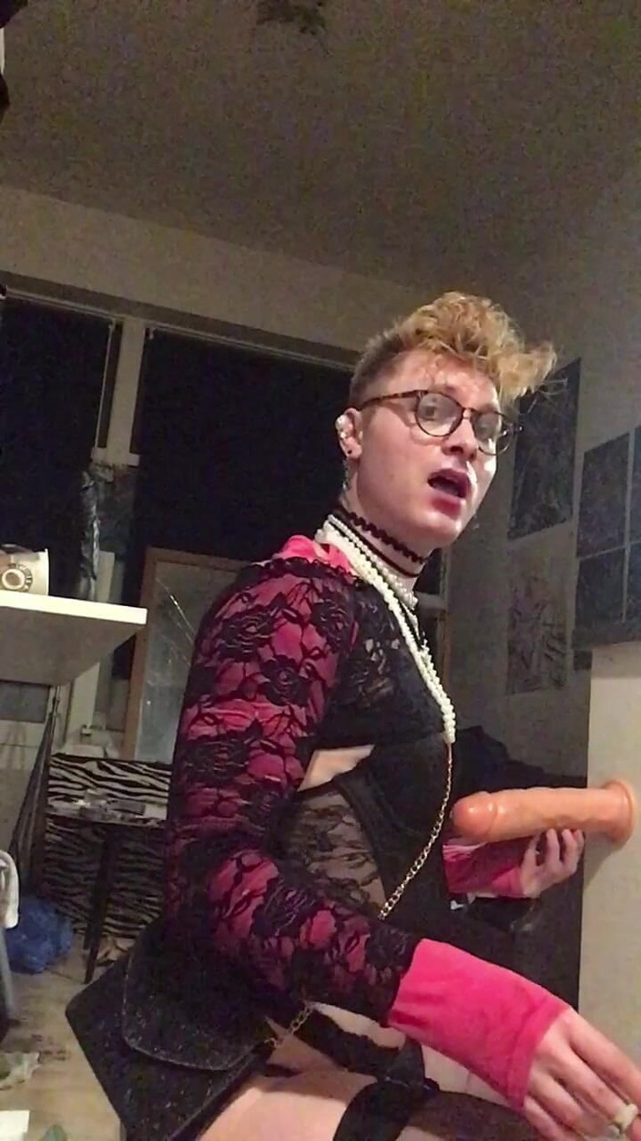 Sissy Cindy Slut: Exposed Sissy Whore Cums