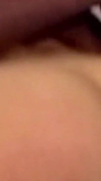 Caliente negra milf monta una enorme bbc y se llena de esperma caliente