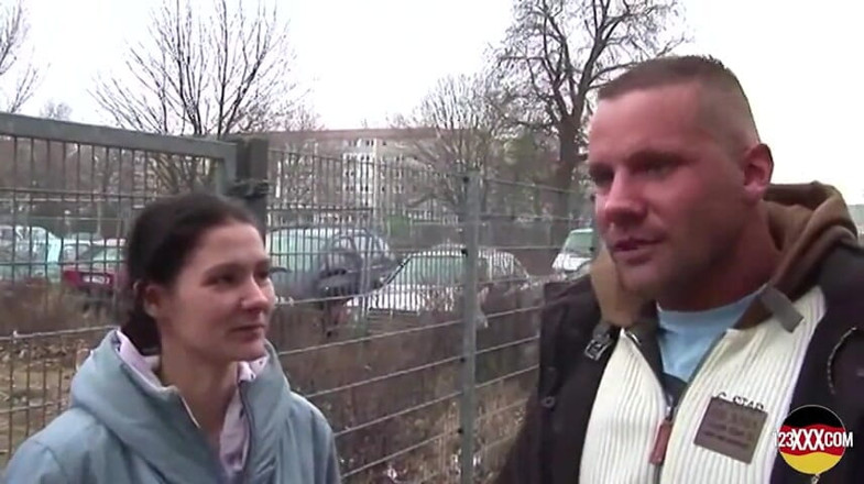 123XXX - 100% Amateurs: Dziki koleś daje swoją ciepłą krem słodką niemiecką laską