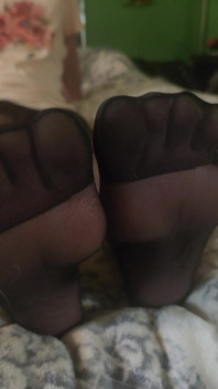 Goode Girl Nylon Foot Worship JOI POV