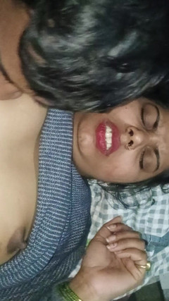 Poojakabir: Dos hermanastro Ne Mujhe Choda