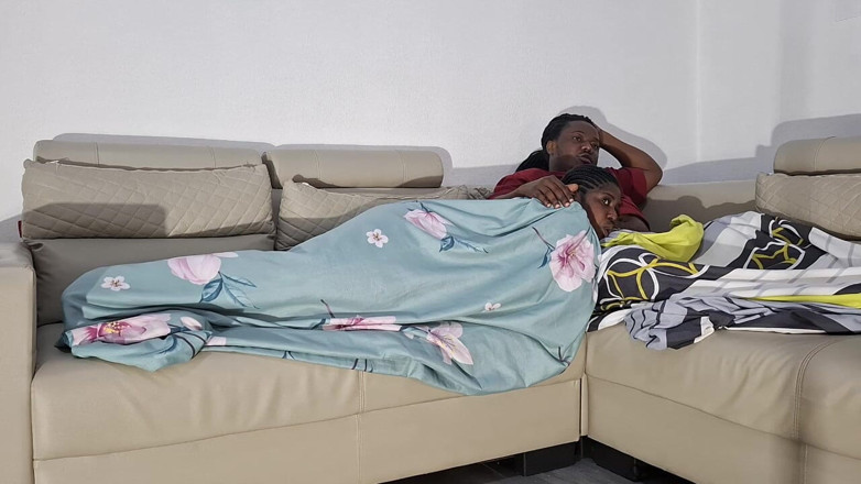 BMCs: Eski sevgilimin büyük yarağını emdim ve orgazm olana kadar amcığıma...