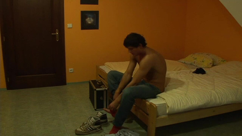 Gaylicious: Gay kluci dovolená zadek šukání Frenzy