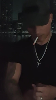 Můj chlapec mě chytil, když jsem honí a kouřím