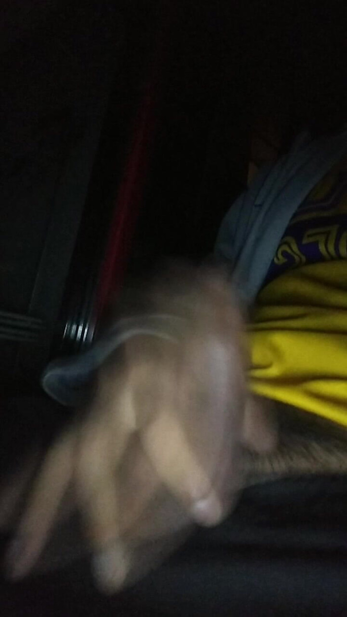 AlexAlejandro13: ポーチで射精