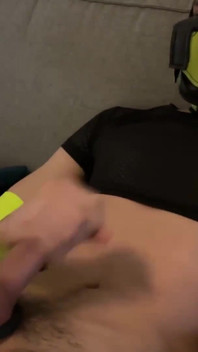 I Cum While My Boyfriend Controls My Vibrating Plug