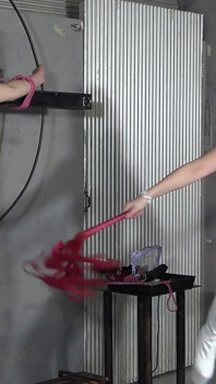 Pedeapsa de azi pentru masochist de la stăpâna este sfârcurile pompa, Bell sfârcuri Clipuri biciuire, Electrocutare, vibrator legat Blow Job