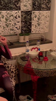 Lady Zara Miss Alessa Milano Op Blote Voeten Likken, Op Blote Voeten Eten Verpletteren, Op Blote Voeten Kokhalzen, Spugendeel 2