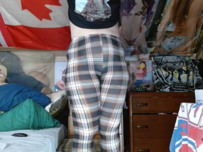 CosmicJones88: Fat Sissy Cosmicjones88 Shakes Big Ass in Leggings and Without