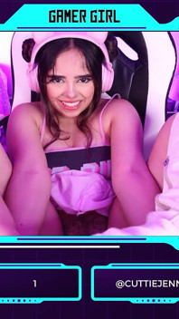 Gamer Girl Fall in Love with Her First Fan
