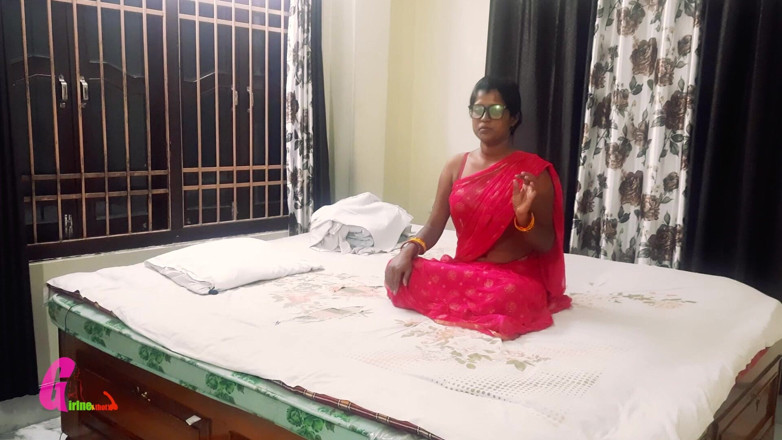 Girl next hot: Indian Desi Bhabi in Red Saree Yoga Session