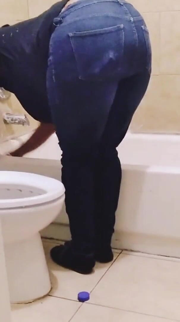 Wow Aunty I Thought I Was Home Alone (Fancy Desire)