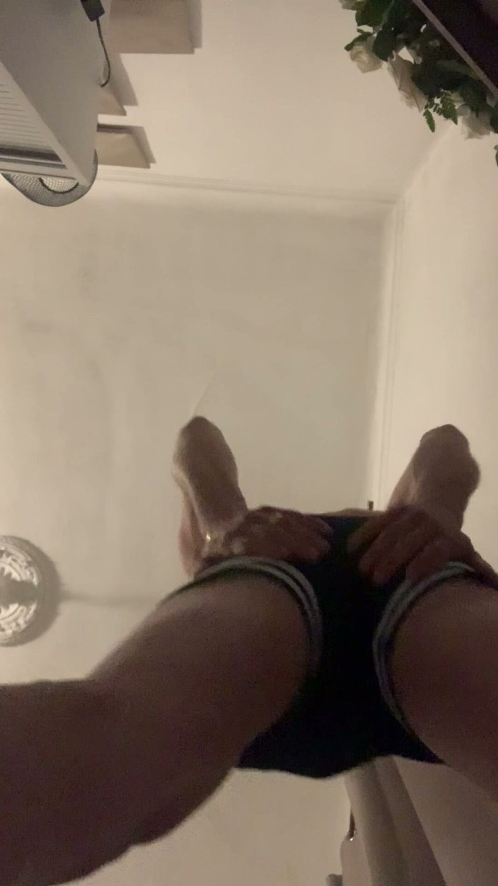 Gabriel Loma: The Xxl Cock of the Twink and Showing His Ass