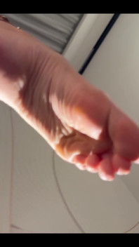 My Feet in 3 D Lol