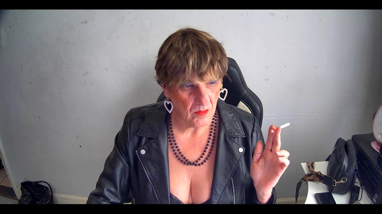 Mature Tina TV: Rijpe Tina