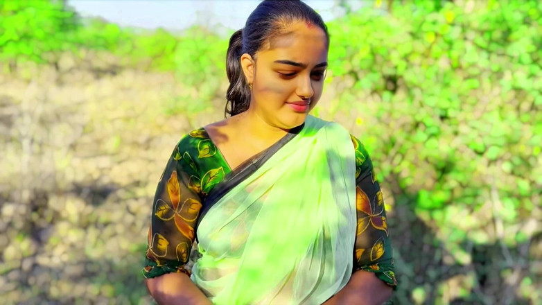 Your_aisha: Awek desi kampung yang suci dikongkek dalam hutan kali pertama...