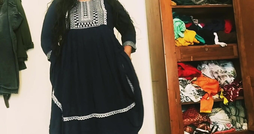 KIRAN Melon: Mallu 인도 하우스 마누라