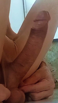 Olha Que Pau Maravilhoso. Imagina Latejando Assim Dentro De Você