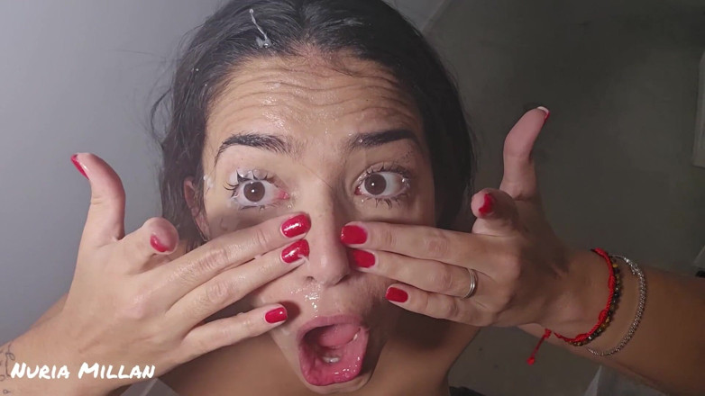Nuria Millan: Cuspindo e fetiche por olhos - assista me levar uma gozada...