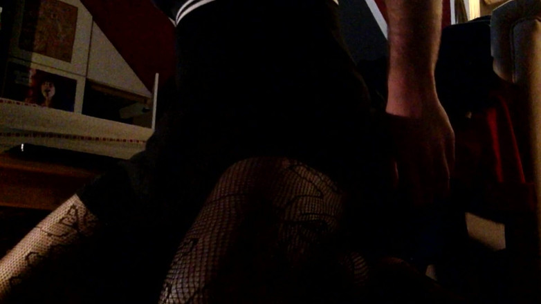 Joslin: Сіссі Джослін бере ділдо в дупу